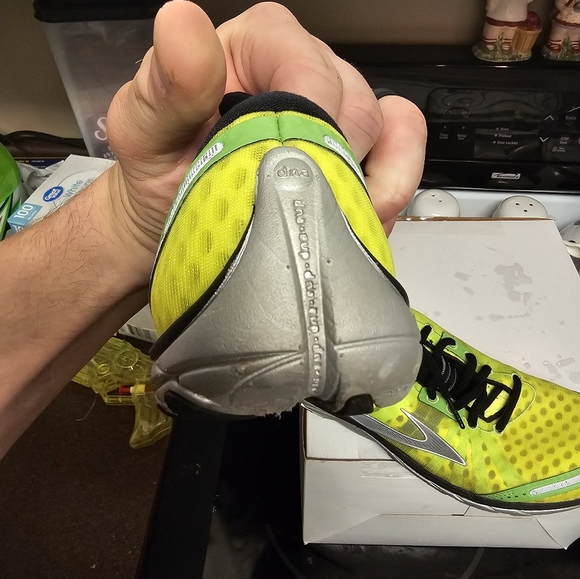 Brooks Pure Connect running shoes - repost d/t error. - Picture 10 of 13